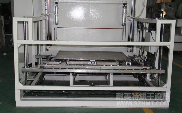 汽車(chē)內(nèi)飾麻片自動(dòng)加熱烘箱 汽車(chē)內(nèi)飾麻片自動(dòng)加熱烘箱